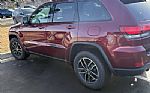 2017 Grand Cheeokee Trail Hawk Thumbnail 3