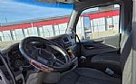 2015 579 Dump Truck Thumbnail 11