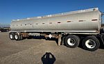 1974 Tanker Trailer Thumbnail 2