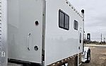 2021 567 Sleeper Semi Truck Thumbnail 4