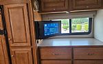 2016 Vista Lx 27 N Thumbnail 10