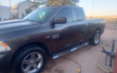 Photo of a 2015 Dodge Ram 1500 5.7L Hemi 4X4 Crew Cab Pick UP for sale