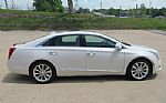 2017 XTS Luxury AWD Thumbnail 8