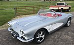 1961 Corvette Thumbnail 4