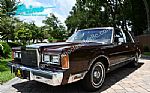 1989 Town Car Signature Thumbnail 32