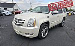 2013 Escalade Thumbnail 1