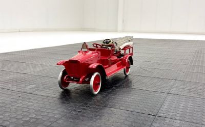 Photo of a 1930 Buddy L Aerial Ladder Firetruck for sale