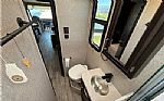 2022 Motorhome Chassis Thumbnail 22