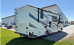 2022 Motorhome Chassis Thumbnail 10