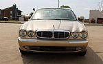2005 XJ8L Thumbnail 4