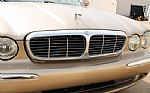 2005 XJ8L Thumbnail 35