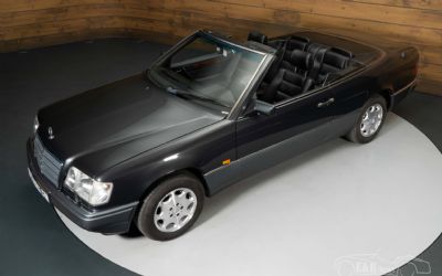 Photo of a 1994 Mercedes Benz 320 Mercedes-Benz CE Cabriolet for sale