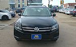 2017 Tiguan Thumbnail 3