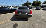2005 Town Car Thumbnail 4
