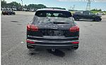 2016 Cayenne Thumbnail 4