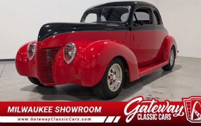 1939 Ford Custom 