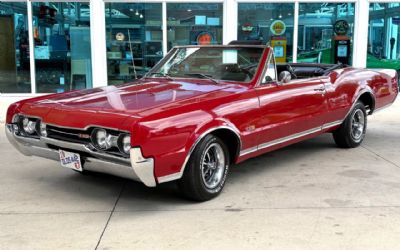 Photo of a 1967 Oldsmobile Cutlass Supreme for sale