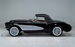 1957 Corvette Thumbnail 12