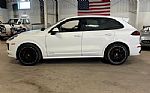 2016 Cayenne GTS Thumbnail 4