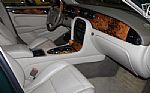 2004 XJ8 Thumbnail 16