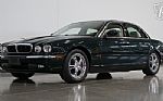 2004 XJ8 Thumbnail 36