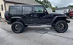 2018 Wrangler Thumbnail 5