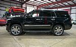 2017 Escalade Luxury Thumbnail 4