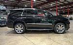 2017 Escalade Luxury Thumbnail 10