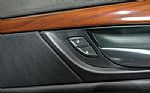 2017 Escalade Luxury Thumbnail 50