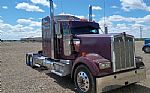 2019 W900 Thumbnail 3