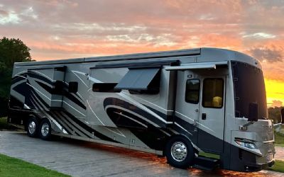 Photo of a 2020 Newmar Mountain Aire 4569 for sale