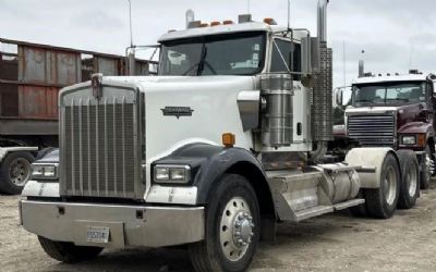 Photo of a 2007 Kenworth W900 for sale