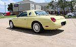 2005 Thunderbird Thumbnail 28