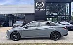 2022 Elantra Thumbnail 4