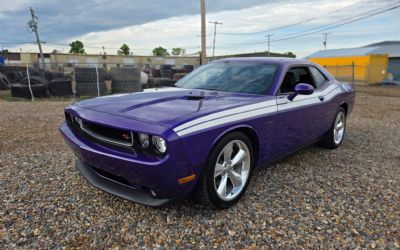 Photo of a 2013 Dodge Challenger R/T Auto, Low KMS, Hemi! for sale
