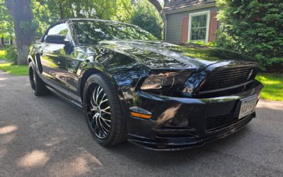 Photo of a 2014 Ford Mustang GT Premium 2DR Convertible for sale