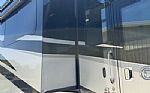 2018 Phaeton 40IH XSH Thumbnail 32