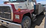 1991 L8000 Thumbnail 1