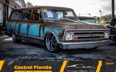 Photo of a 1968 Chevrolet Suburban for sale