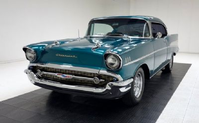 1957 Chevrolet Bel Air 2-DOOR Hardtop 