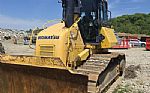 2017 D61EXi-24 Thumbnail 3