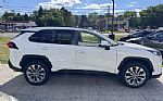 2020 RAV4 Thumbnail 14