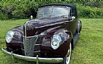 1940 Deluxe Thumbnail 2