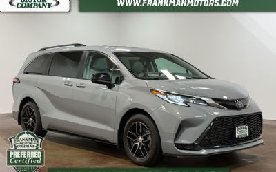 Photo of a 2023 Toyota Sienna XSE for sale