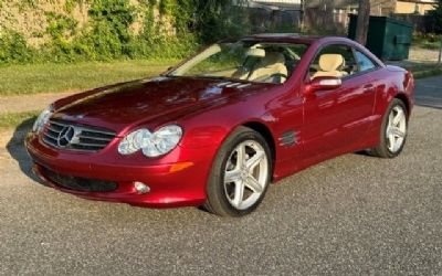 Photo of a 2005 Mercedes-Benz SL500 for sale