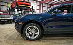 2018 Macan Thumbnail 3