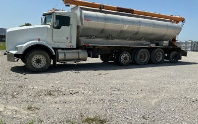 Photo of a 2009 Kenworth T800 for sale
