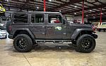 2019 Wrangler Unlimited Sahara Thumbnail 24