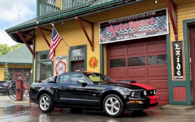 Photo of a 2006 Ford Mustang Coupe for sale