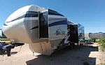 2013 Fifth Wheel Thumbnail 3